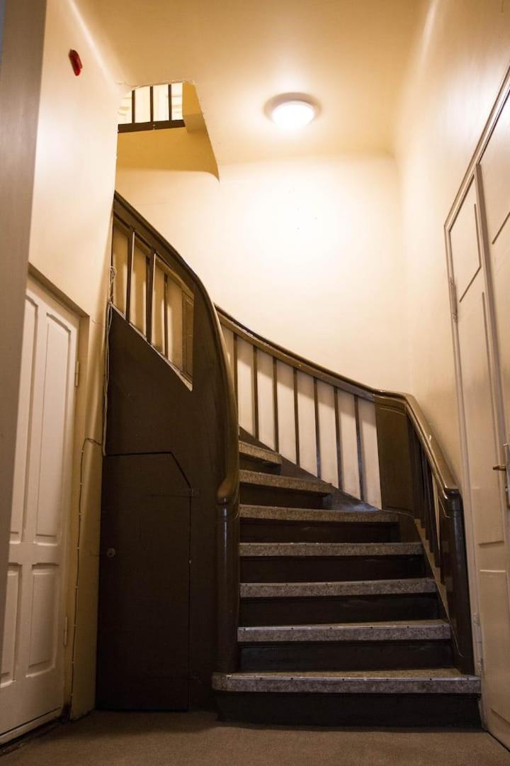 Amber Private Rooms Riga Exterior photo
