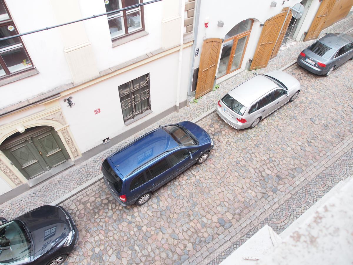 Amber Private Rooms Riga Exterior photo